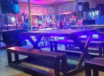 zambia/southern-province/bar/da-canton-bar-restaurant