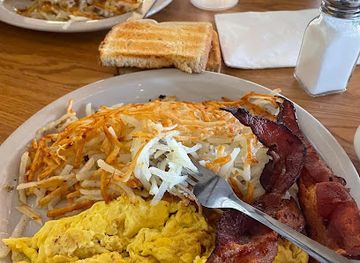 canada/peace-river-country/bar/crooked-lake-cafe-bistro