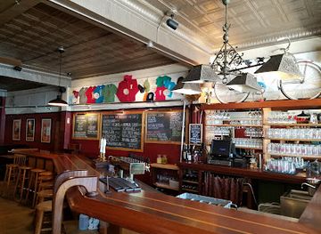 massachusetts/mohawk-trail/bar/the-people-s-pint