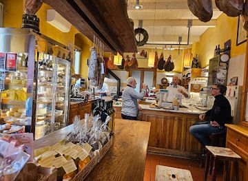 italy/mugello/bar/vino-in-tavola