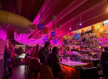 north-carolina/charlotte/bar/the-royal-tot