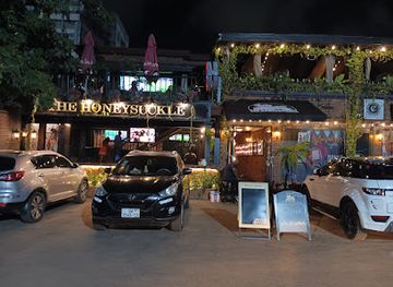 ghana/north-east-region/bar/the-honeysuckle-pub-restaurant-osu