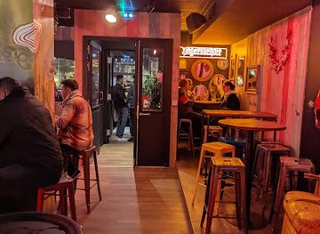 france/normandy-beaches/bar/la-pagaille