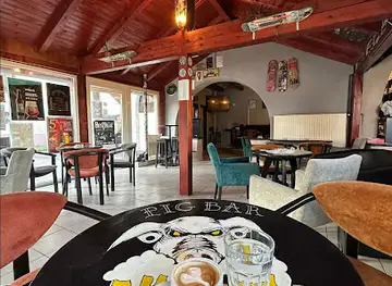 PIG BAR