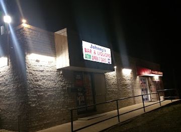 maryland/patapsco-valley-state-park/bar/johnny-s-bar-liquor