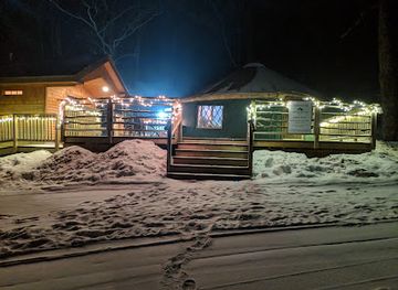 vermont/killington-ski-area/bar/ledgewood-yurt