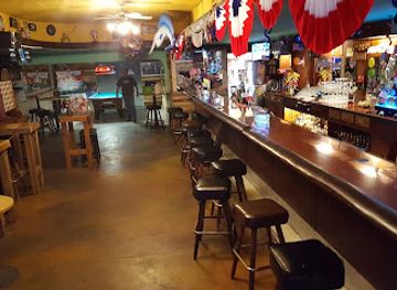 california/chula-vista/bar/dock-s-cocktail-lounge