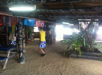 tonga/niuatoputapu-island/bar/big-mama-s-bar