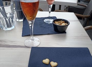 france/côte-de-granit-rose/bar/bar-le-bahia