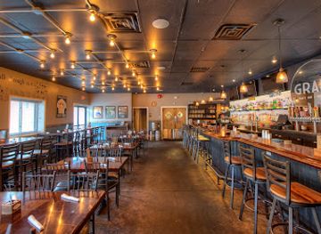 delaware/fort-delaware-state-park/bar/grain-craft-bar-kitchen