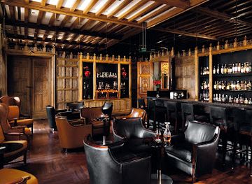 argentina/mesopotamia/bar/oak-bar-palacio-duhau-park-hyatt-buenos-aires