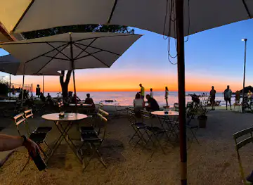 Garaž Bar