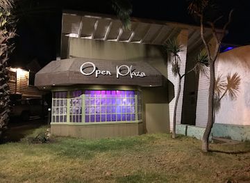 chile/vina-del-mar/concon/bar/open-plaza