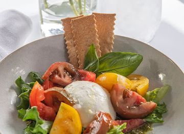 new-york/the-hamptons/bar/bar-none