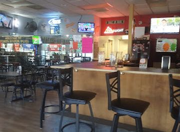 North River Pub