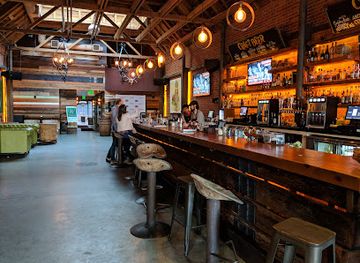 california/silicon-valley/bar/the-continental-bar-lounge-patio