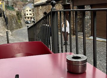 spain/ordesa-y-monte-perdido-national-park/bar/cafe-bar-mondarruego