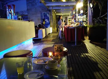 indonesia/yogyakarta/bar/d-skybar-ibis-styles-yogyakarta