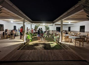 madagascar/atsinanana/bar/restaurant-l-abri-de-l-est