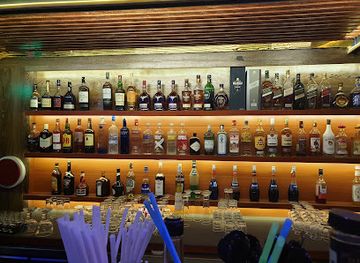 myanmar-burma/upper-myanmar/bar/the-radio-bar