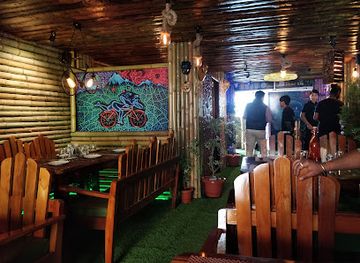 india/himalayas/bar/the-jungle-bar