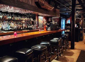 minnesota/rochester/bar/the-redwood-room