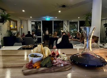 australia/fraser-island/bar/tannins-at-torquay