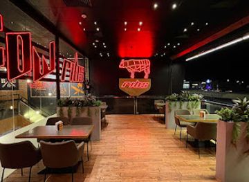 saudi-arabia/madinah/bar/cow-ribs