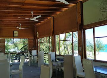 maldives/gaafu-alif-atoll/bar/water-deck