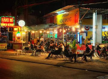 vietnam/mekong-delta/bar/galaxy-cafe-beer-chill-out