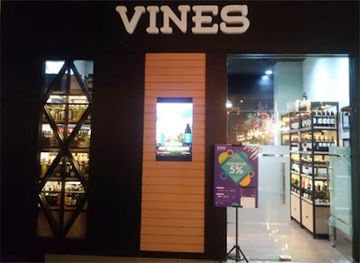 indonesia/makassar/bar/vines-trans-studio-mall-makassar