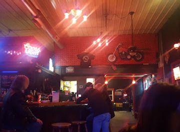 indiana/hoosier-national-forest/bar/west-side-tavern