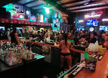 ohio/sandusky/bar/barrel-house-saloon