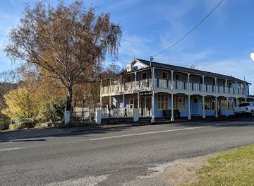 australia/cradle-mountain-lake-st-clair-national-park/bar/wandering-trout-gourmet-stays