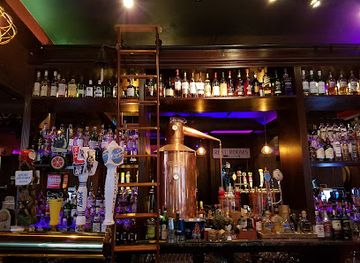 massachusetts/worcester/bar/whiskey-on-water