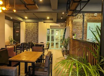 india/guwahati/uzan-bazaar/bar/brewvill-cafe-meets-bar