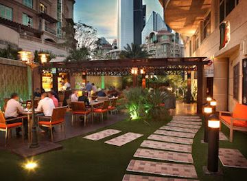 united-arab-emirates/dubai/bar/double-decker-pub