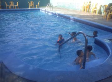 honduras/cusuco-national-park/bar/de-compas-bar