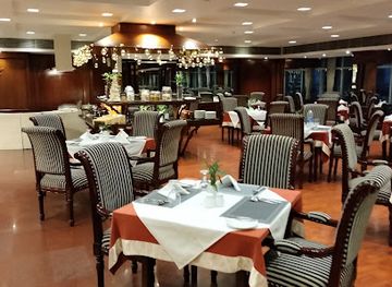 bangladesh/central-bengal/bar/loki-restaurant-bar