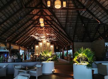 maldives/meemu-atoll/bar/havana-club-wine-cigar-bar