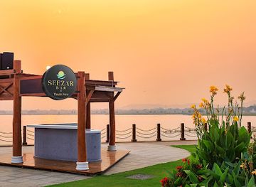 myanmar-burma/mandalay-region/bar/seezar-bar