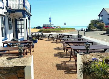 jersey/la-rocque-harbour/bar/the-seymour-pub-restaurant