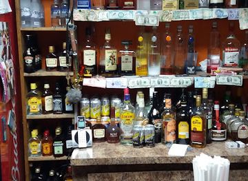 the-bahamas/freeport/bar/somewhere-lounge-and-sports-bar