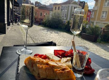 bulgaria/thrace/bar/barrel-wine-corner