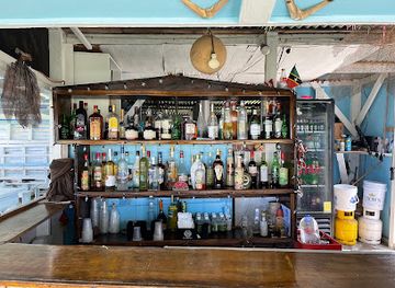 saint-kitts-and-nevis/saint-john-capisterre-parish/bar/reef-bar-and-grill