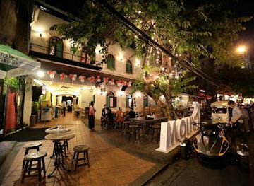 thailand/bangkok/khao-san/bar/molly-bar