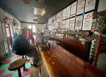 nebraska/sandhills/bar/dinty-moore-s