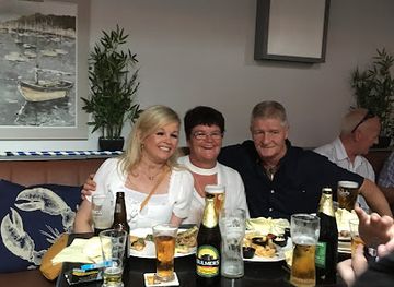 ireland/county-waterford/bar/caulfields-bar