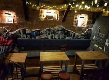 poland/szczecin/bar/pub-coolturka