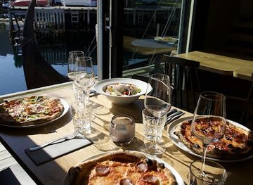 norway/lofoten-islands/bar/solsiden-lofoten